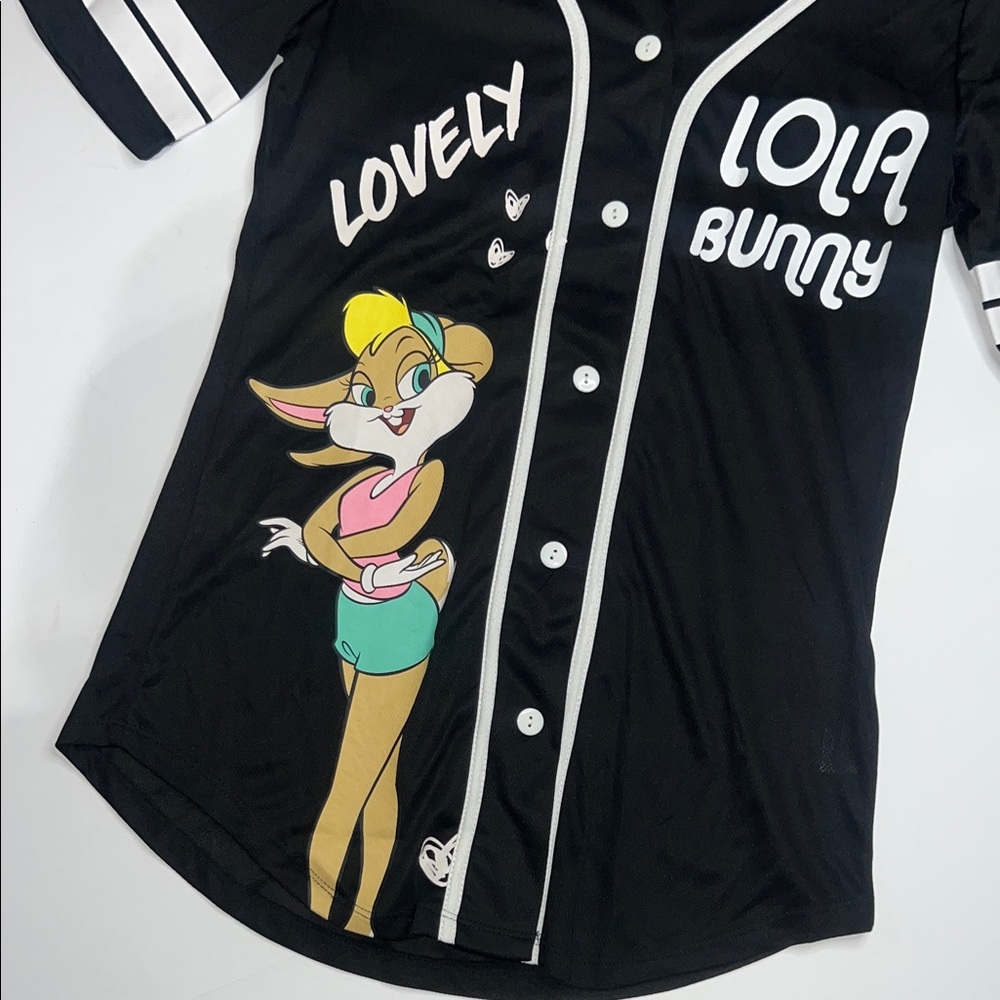 Women’s  Looney Tunes Jersey - Picture 4 of 9